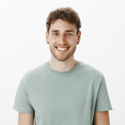 portrait-casual-guy-posing-studi
